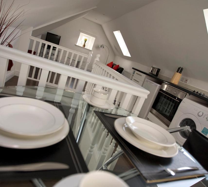 Aberdeen Serviced Apartments - The Lodge Стая снимка
